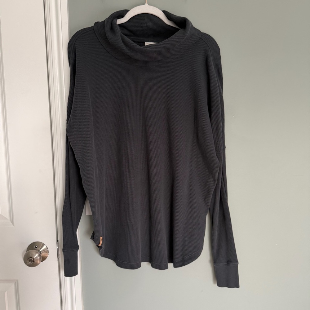 Tentree "Highwood" Dark Gray Waffle Thermal Turtleneck Long Sleeve Tee Top